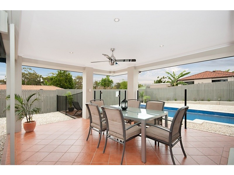 1 Songlark Court, Mango Hill QLD 4509