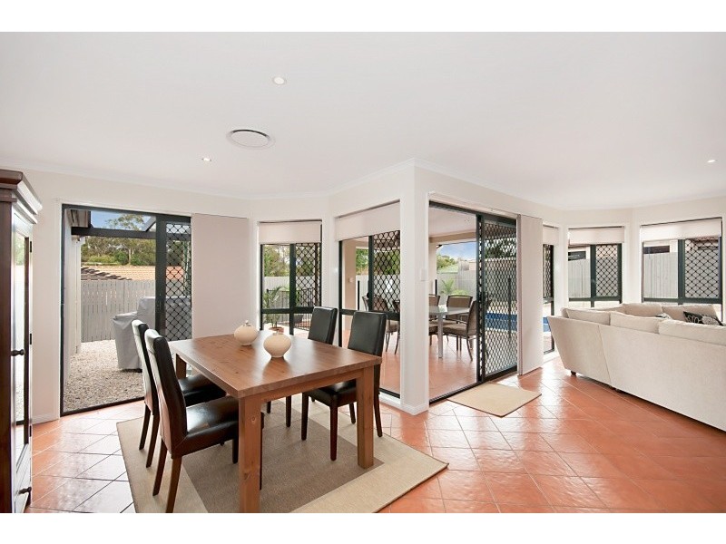 1 Songlark Court, Mango Hill QLD 4509