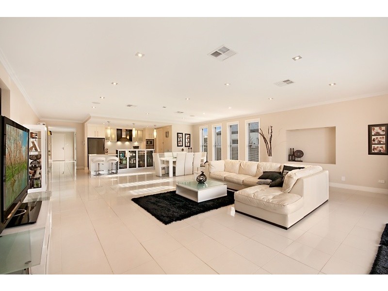 14 Allenby Close, North Lakes QLD 4509