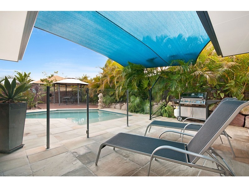 6 Manor Close, Murrumba Downs QLD 4503