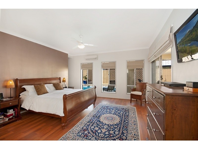 1 Allenby Close, North Lakes QLD 4509