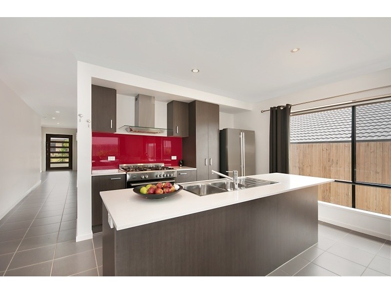 5 Suntrust Street, North Lakes QLD 4509
