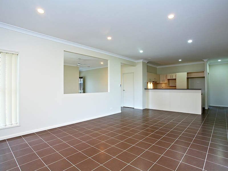 12 Lanagan Circuit, North Lakes QLD 4509