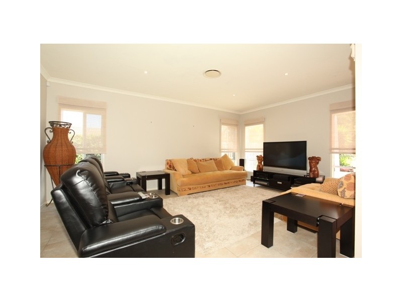 12 Douglas Circuit, North Lakes QLD 4509