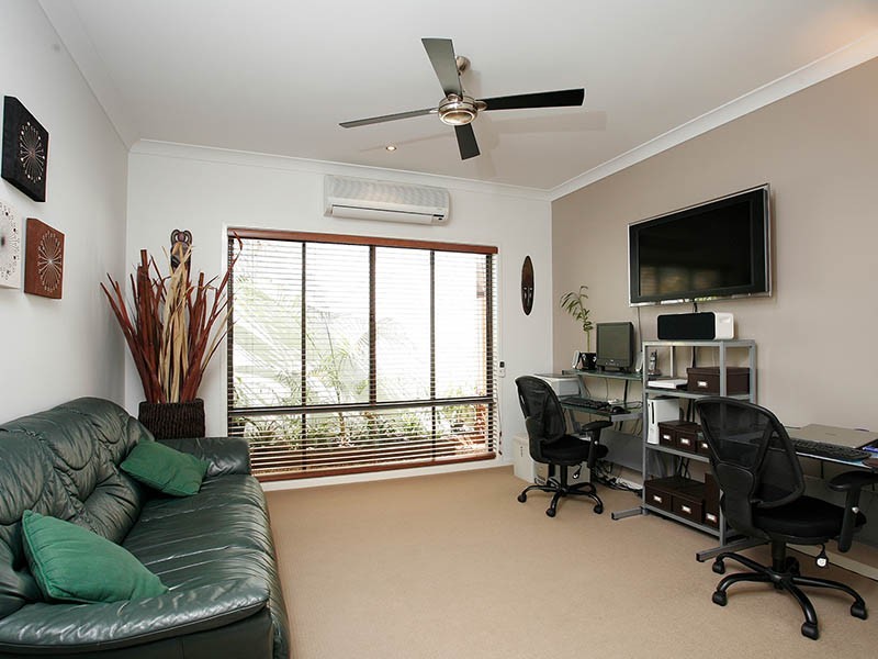 5 Appleby Close, North Lakes QLD 4509