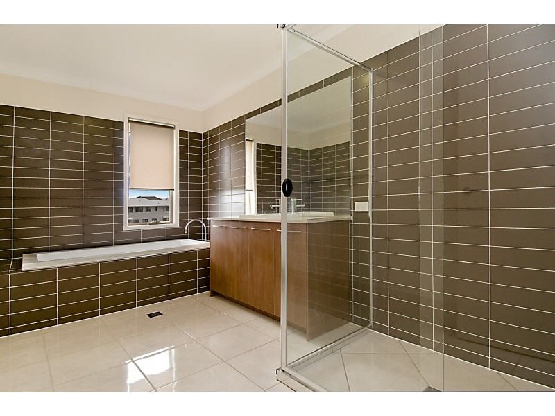 9 Els Court, North Lakes QLD 4509