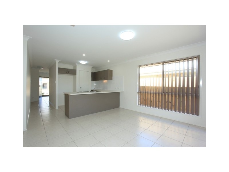 117 Mackintosh Drive, North Lakes QLD 4509