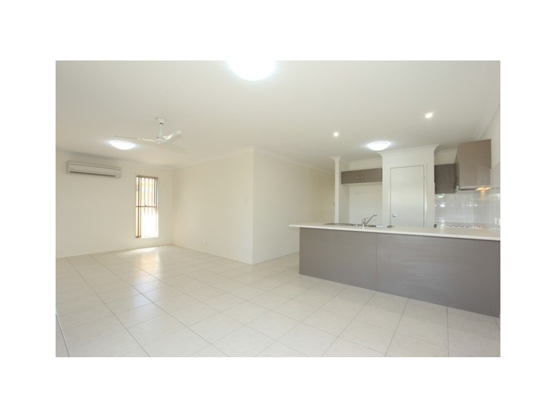 117 Mackintosh Drive, North Lakes QLD 4509