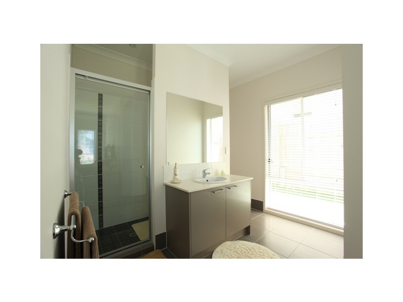 28 Dusky Street, North Lakes QLD 4509