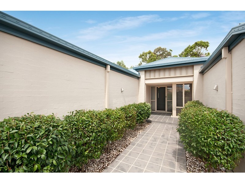 30 Whitfield Crescent, North Lakes QLD 4509