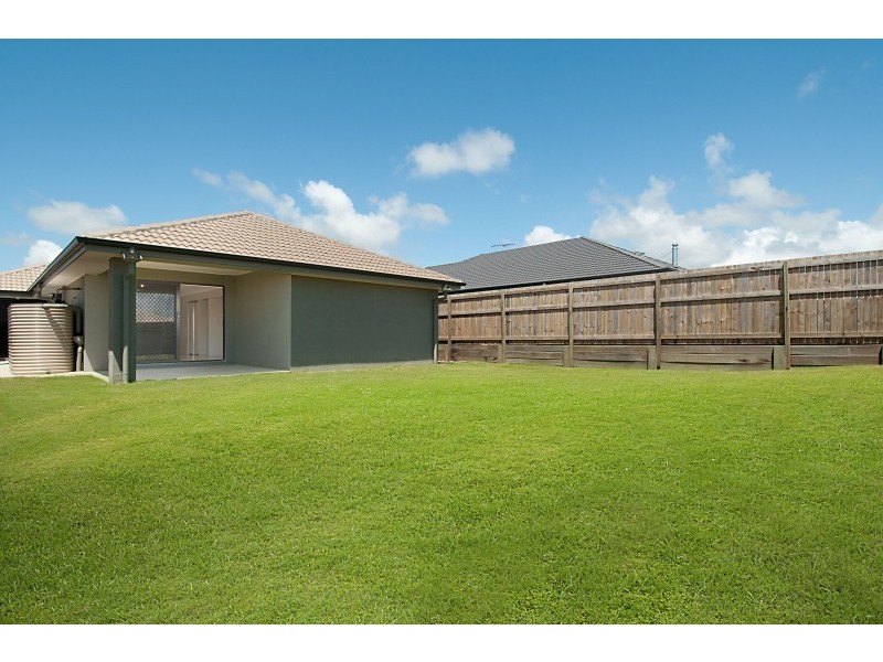 38 Sears Parade, North Lakes QLD 4509