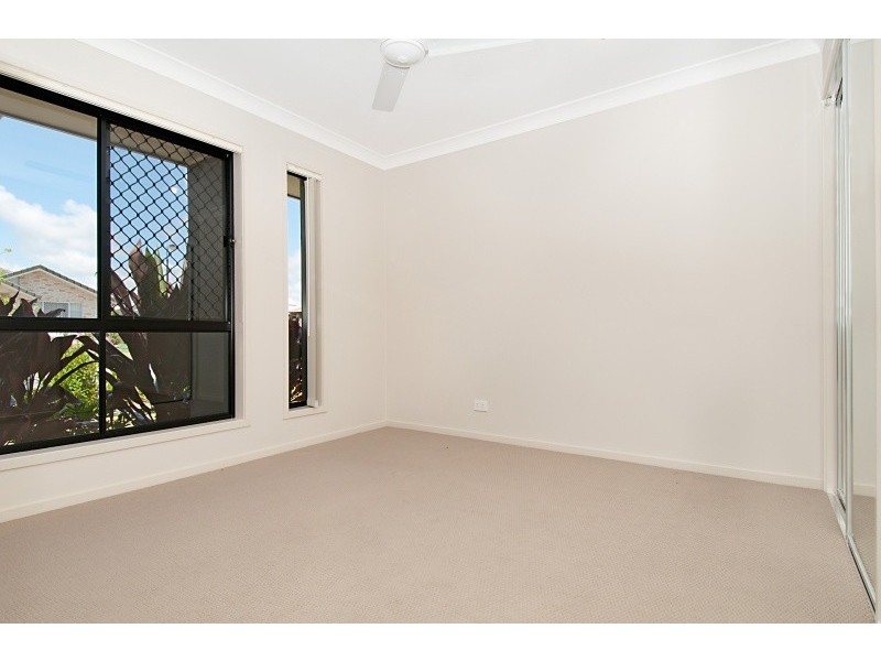 38 Sears Parade, North Lakes QLD 4509