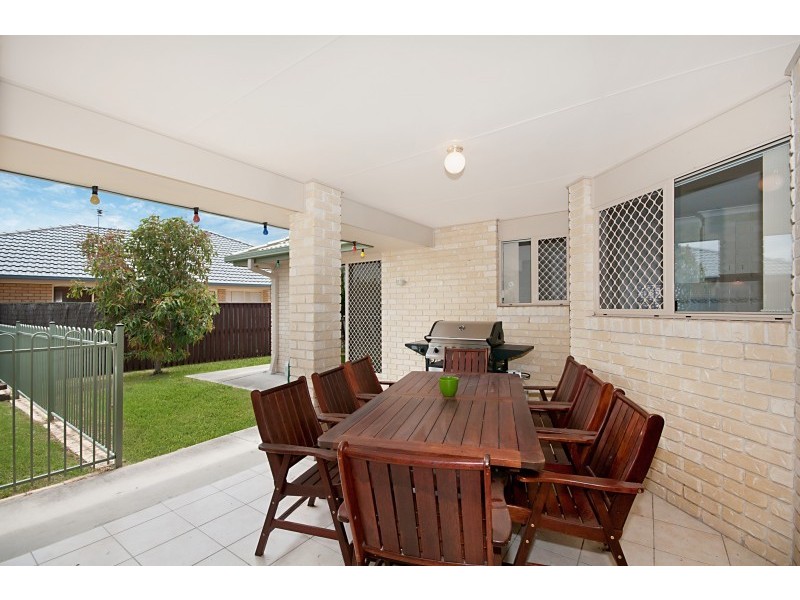 16 McPherson Court, North Lakes QLD 4509