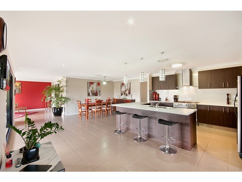 19 Peridot Crescent, Mango Hill QLD 4509