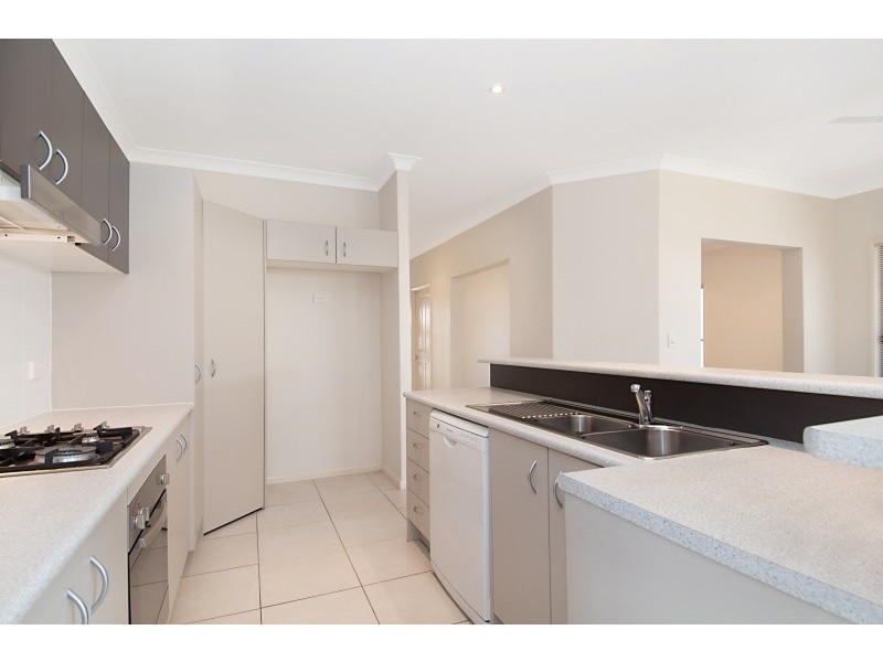 11 Dibbler Court, North Lakes QLD 4509