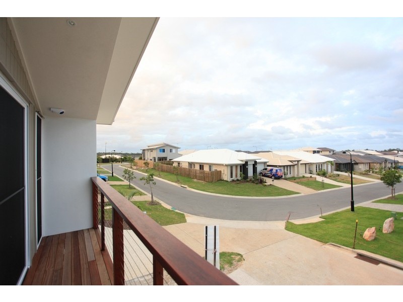 72 Daintree Circuit, North Lakes QLD 4509