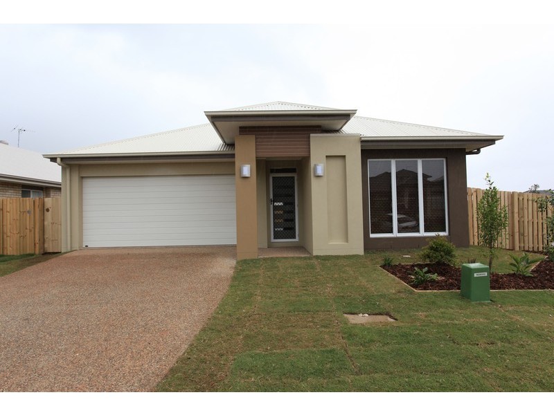 21 Moonie Crescent, North Lakes QLD 4509