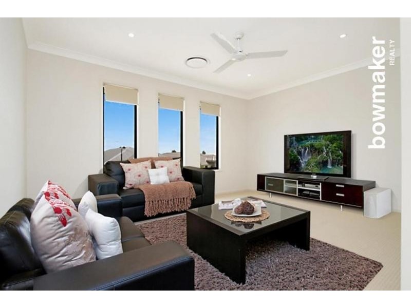 108 Mackintosh Drive, North Lakes QLD 4509