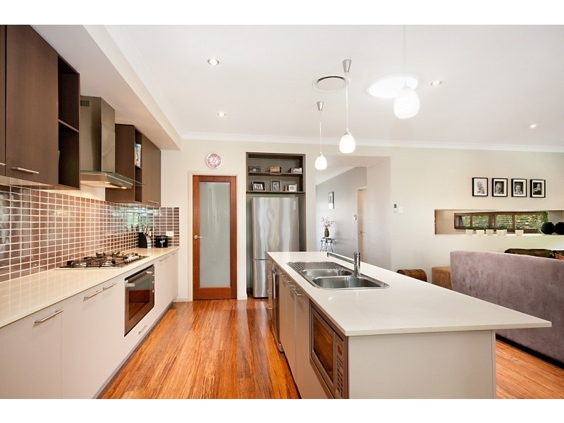2 Warabi Crescent, North Lakes QLD 4509
