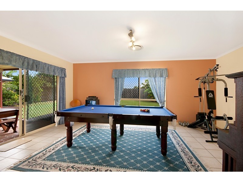 9 Crawford Street, North Lakes QLD 4509