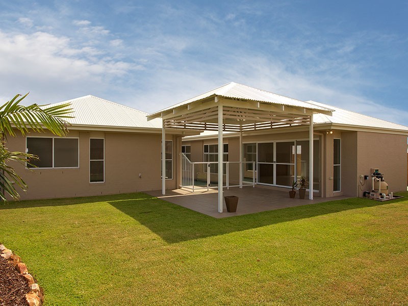 16 Warabi Crescent, North Lakes QLD 4509