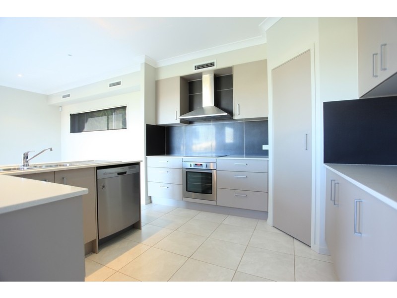 6 Gleeson Street, North Lakes QLD 4509