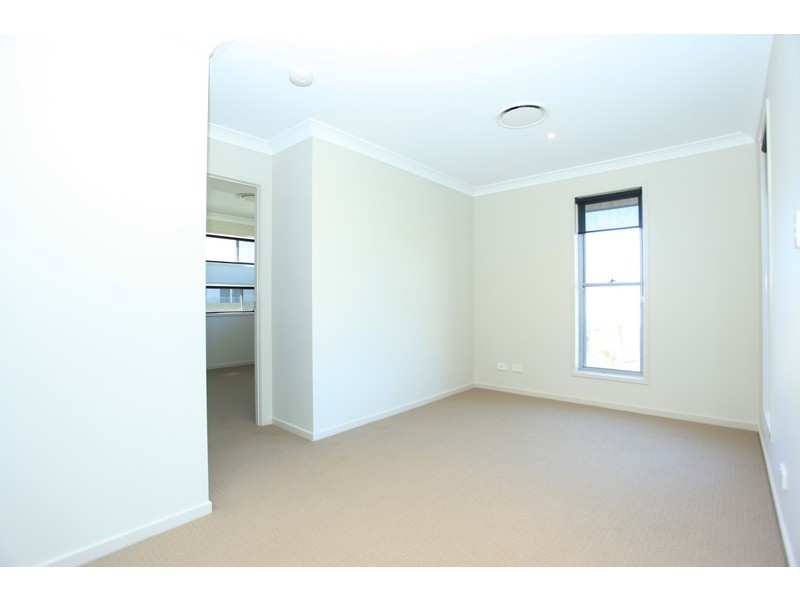 6 Gleeson Street, North Lakes QLD 4509