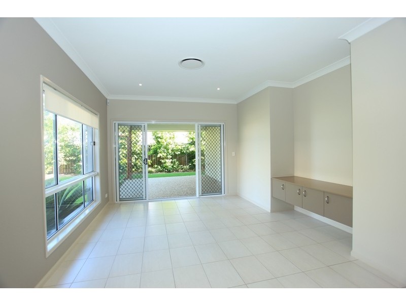 22 Forrestal Circuit, North Lakes QLD 4509