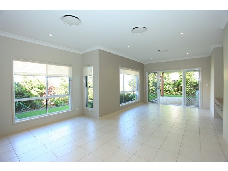 22 Forrestal Circuit, North Lakes QLD 4509