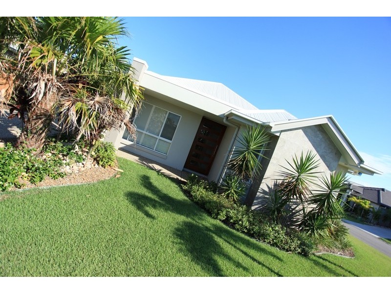 22 Forrestal Circuit, North Lakes QLD 4509