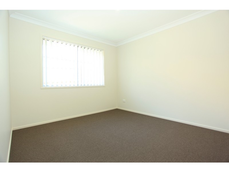 18 Williams Crescent, North Lakes QLD 4509