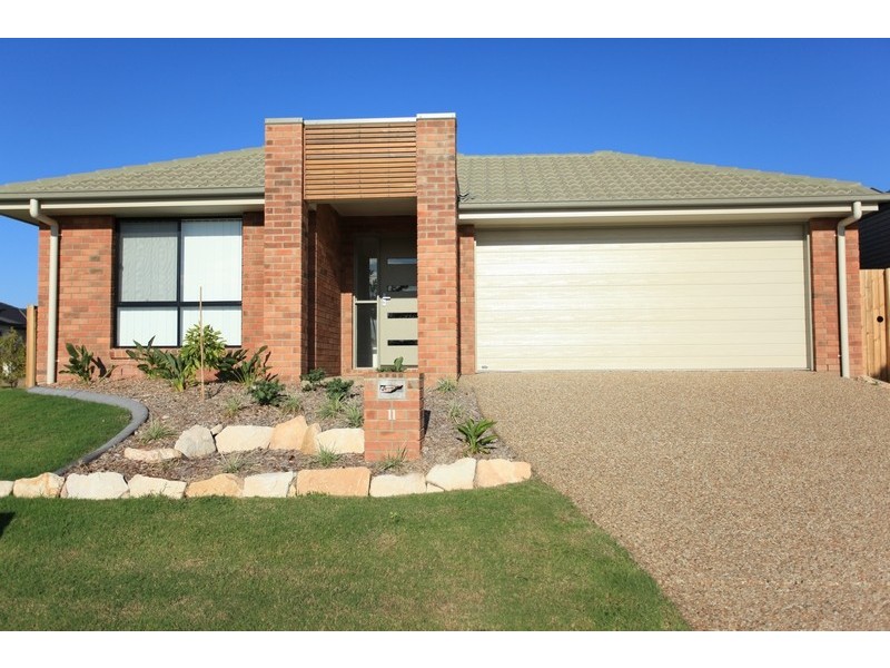 11 Triumph Circuit, North Lakes QLD 4509