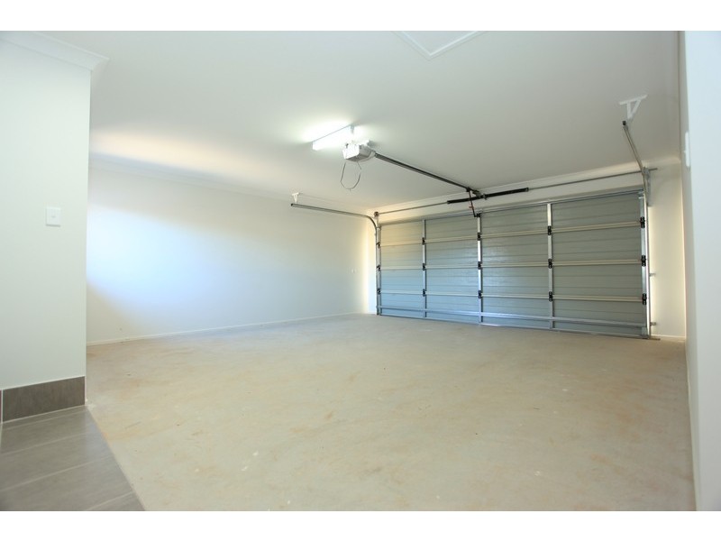 11 Triumph Circuit, North Lakes QLD 4509