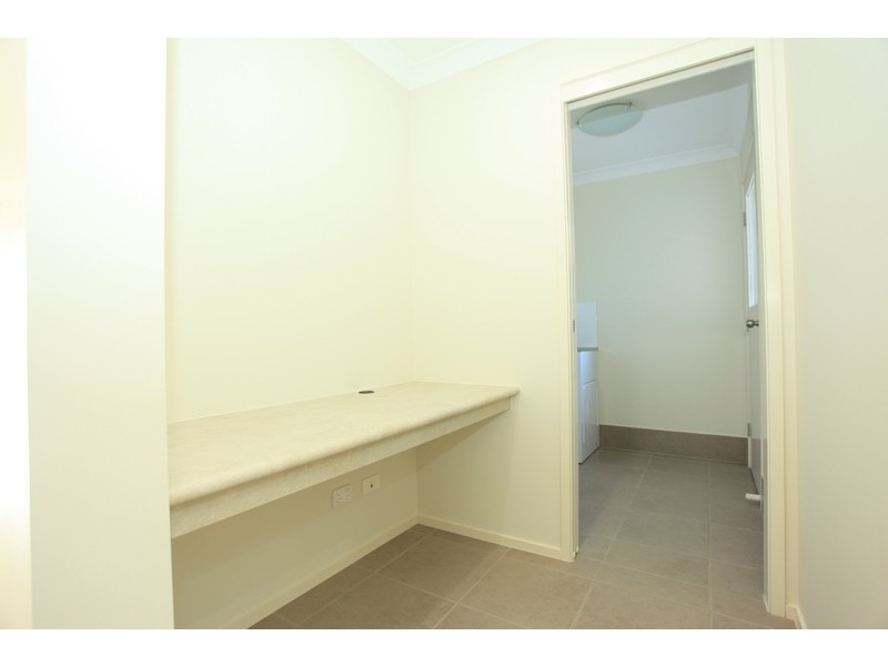 2 Petronas Street, North Lakes QLD 4509