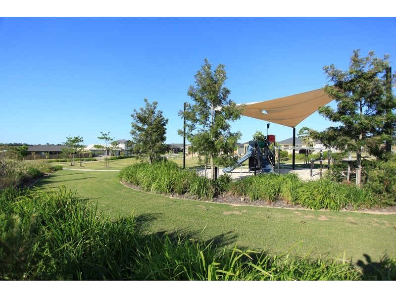 2 Petronas Street, North Lakes QLD 4509