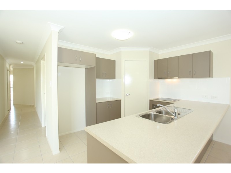 21 Merion Crescent, North Lakes QLD 4509