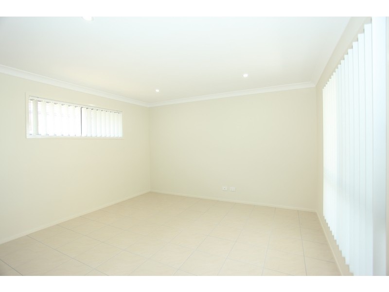 21 Merion Crescent, North Lakes QLD 4509