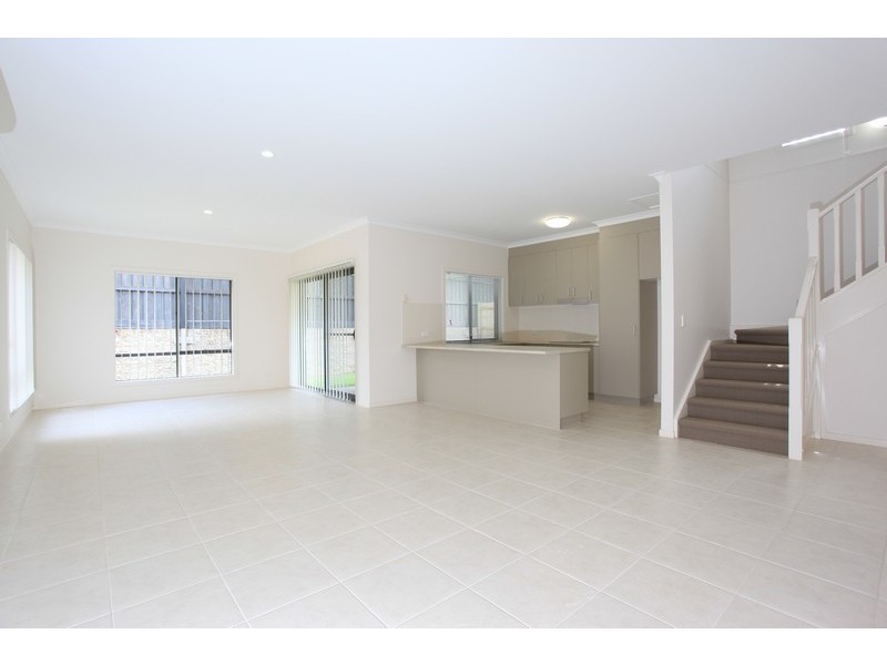 63 Astley Parade, North Lakes QLD 4509