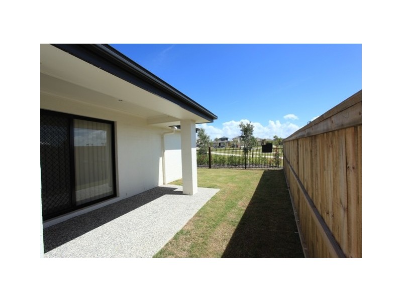 52 Merion Crescent, North Lakes QLD 4509