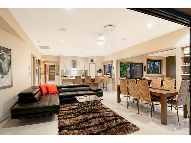 9 Copeland Drive, North Lakes QLD 4509