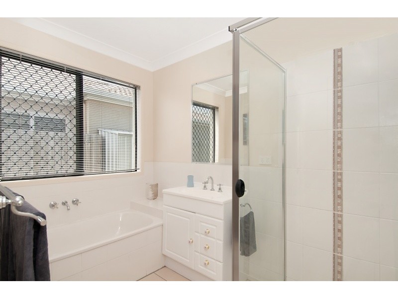 5 Wader Street, North Lakes QLD 4509