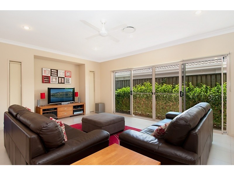 12 Elkhorn Court, North Lakes QLD 4509