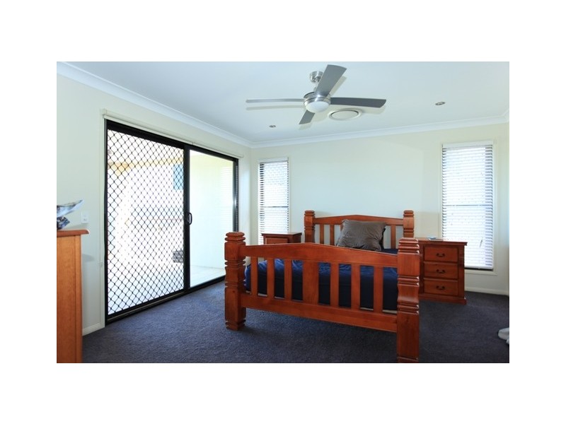 18 Bonnet Parade, Mango Hill QLD 4509