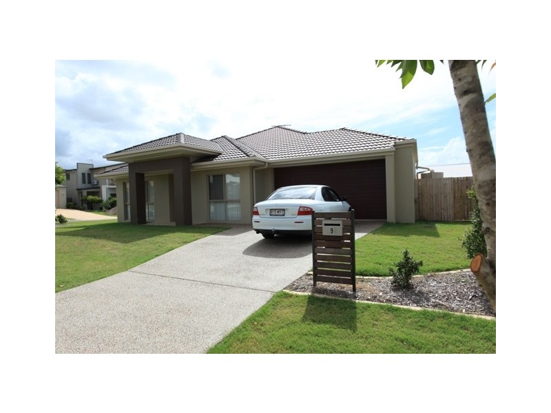 9 Elkington Circuit, North Lakes QLD 4509