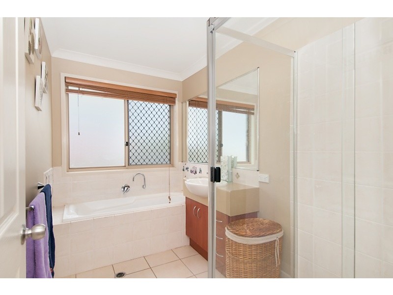 11 Swordgrass Court, Kallangur QLD 4503