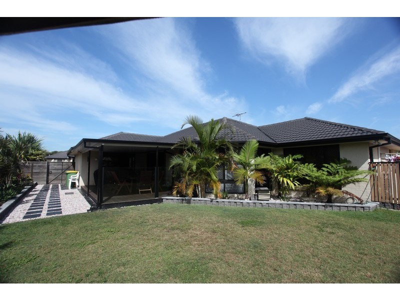 2 Brindabella Court, North Lakes QLD 4509