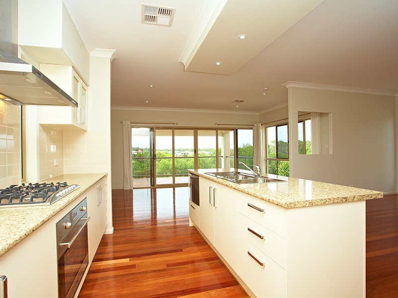 54 Elkington Circuit, North Lakes QLD 4509