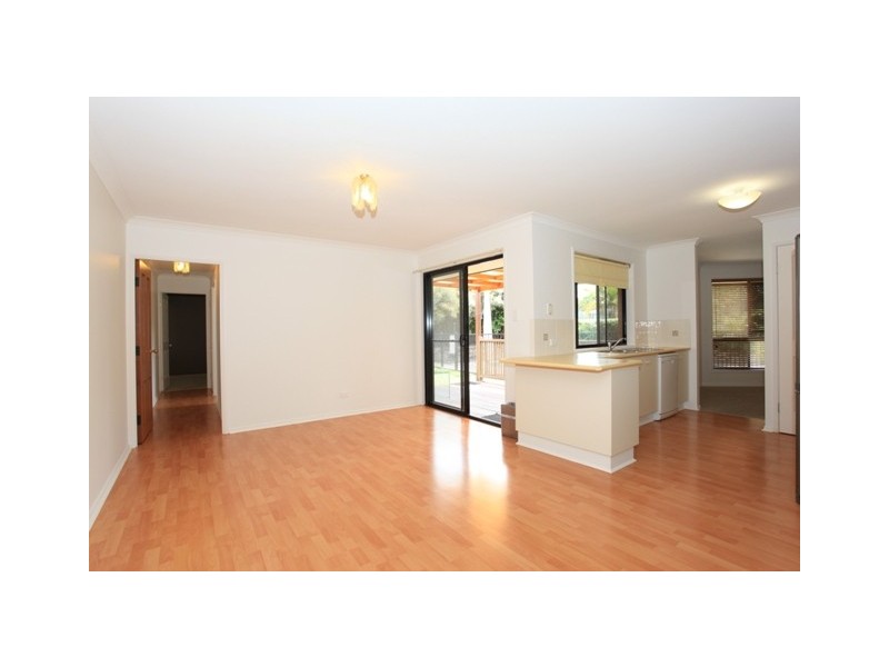 17 Songlark Court, Mango Hill QLD 4509