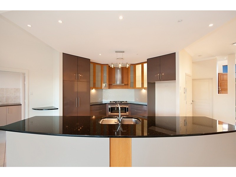 24 Sandpiper Avenue, North Lakes QLD 4509