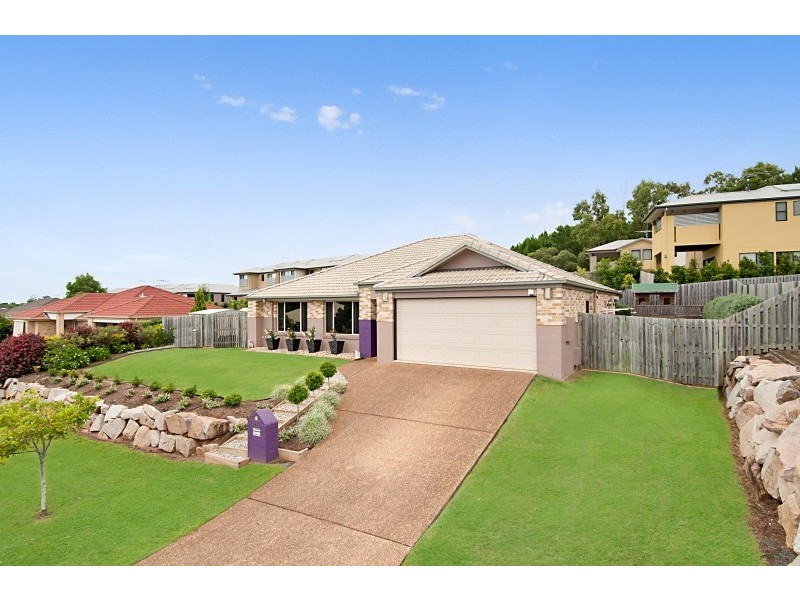 11 Swordgrass Court, Kallangur QLD 4503